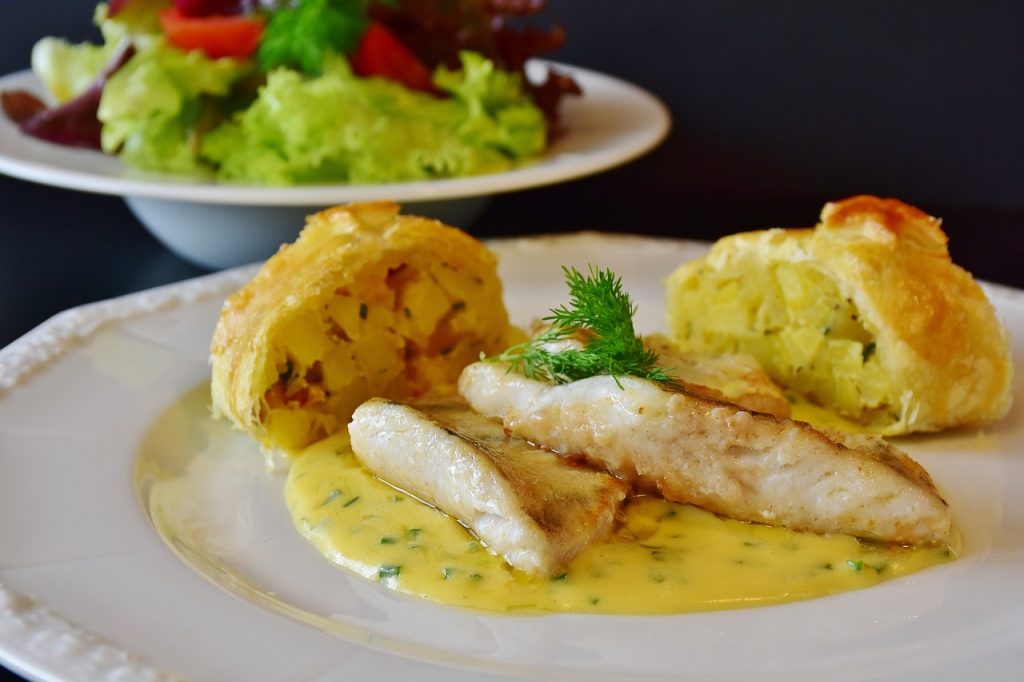 pescado en salsa marinera